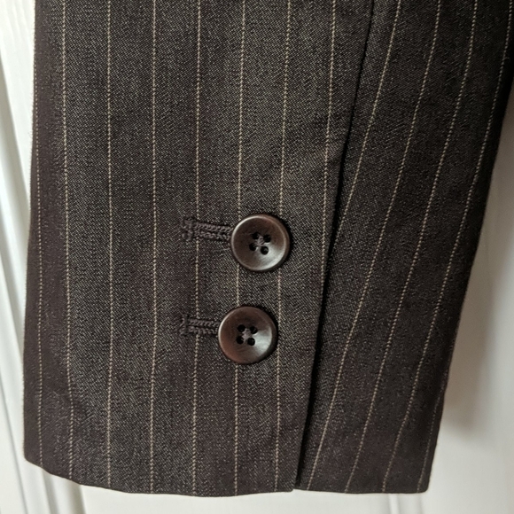 BODY by VICTORIA VS Pinstripe Blazer - Picture 5 of 5